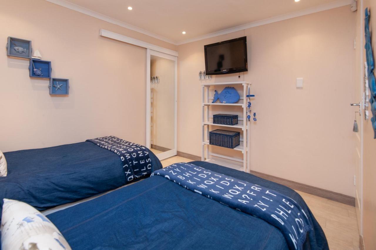 Hermanus Haven, Entire Home, On The Sea, Private Pool, Secure Exterior photo